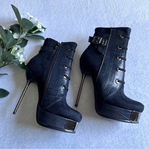 Women’s Sz 9 Navy Blue Platform Super High Heels Ankle Boots